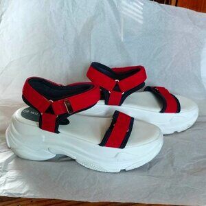 Wild Diva Lounge platform sandals 2.25" sole size 6 red blue white with strap